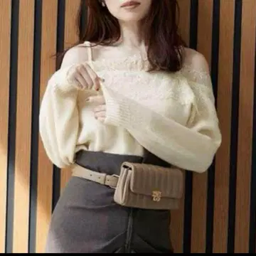 레이스 트리밍 니트 풀오버