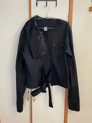 ARTURO OBEGERO Black Orpheo Denim Jacket