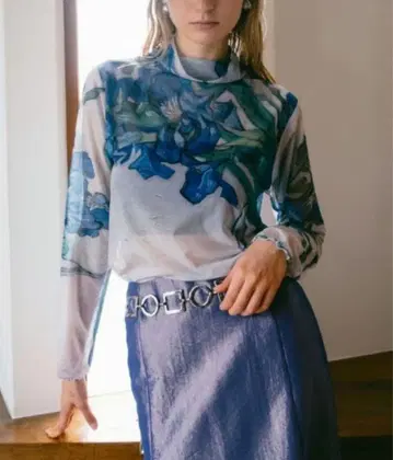 sahara High Neck Sheer Top 03 Irises