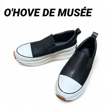 O'HOVE DE MUSEE 오르브데뮤제 통굽 슬립온 블랙