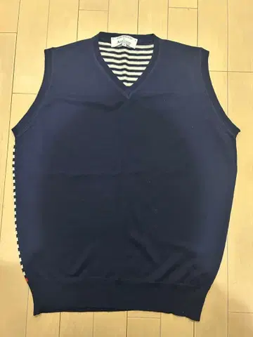 JOHN SMEDLEY Aquascutum 네이비 베스트 S