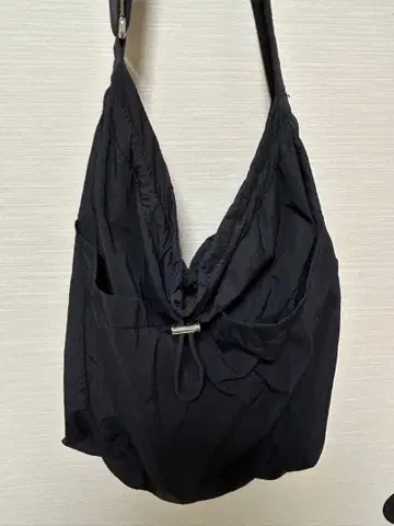 블랙 숄더백