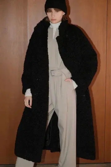 [ CLANE ] DOUBLE LONG BOA COAT