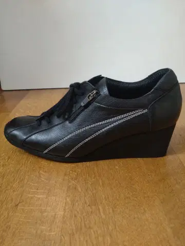 뷰포트 스니커즈 블랙 24cm 워킹화