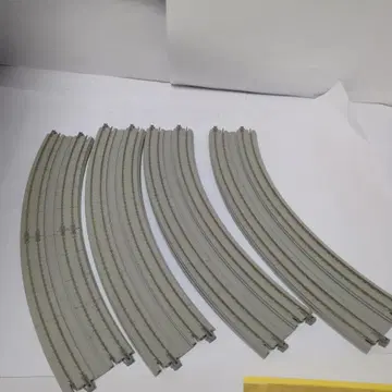 슬라브 캔트가 있는 곡선 레일 반원 부분 2