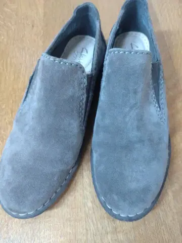 클락스 스웨이드 슬립온 24cm 38