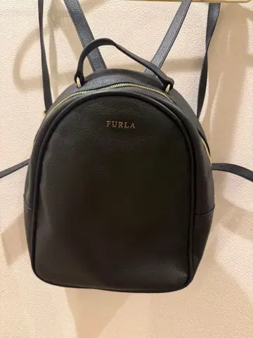 FURLA 블랙 가죽 백팩
