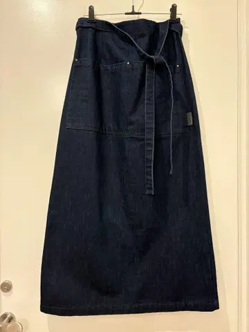 Blanc Bleu Minuit 다크 데님 롱 스커트