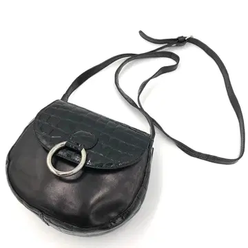 코코 피오레 숄더백 블랙 에나멜 악어 무늬