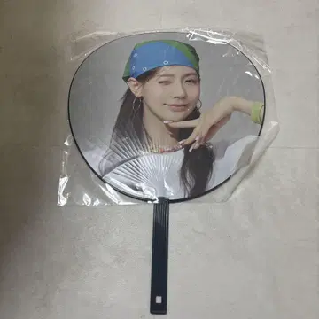 아이들 퍼스트 재팬 투어 아이들 부채 미연