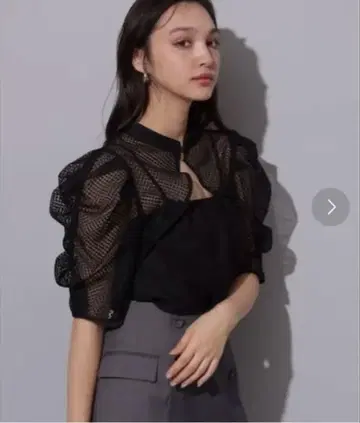 Rirandture 리랜드트루 프론트 참 레이스 상의 블랙