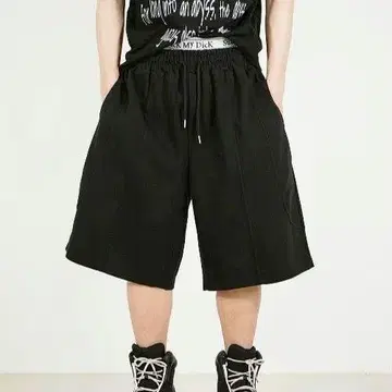 치카시츠 + 스티치 바뮤다 하프 스웨트 팬츠 블랙