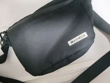 킴켄 KIMKEN 블랙 바디백