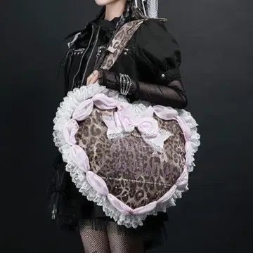 AVENCHUMU Love heart's cake 토트백