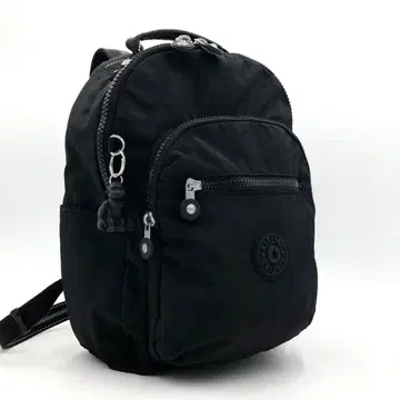 키플링 백팩 블랙 새상품급 나일론 몽키참