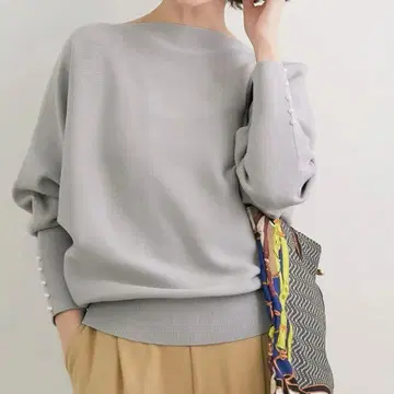 택 포함 새상품 로페피크닉 마쉬멜로우 니트 소매 펄 돌먼