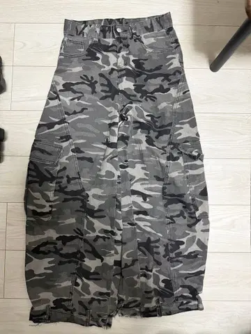 CRAMMY 카모플라주 오버 데님 팬츠