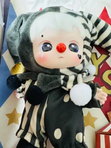POP MART WHY SO SERIOUS 봉제 인형 하치푸푸 와이소