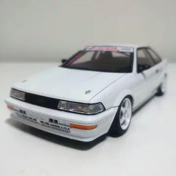 아오시마 1/24 카롤라 레빈 AE92 GT-APEX [완제품]