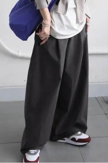 최종 가격 인하 안티카 새상품 와이드 팬츠