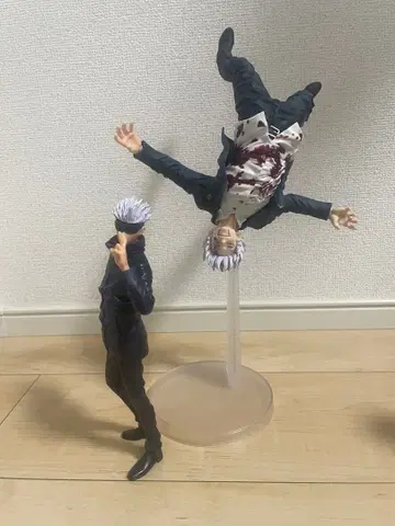 주술회전 고죠 사토루 피규어 2개 세트