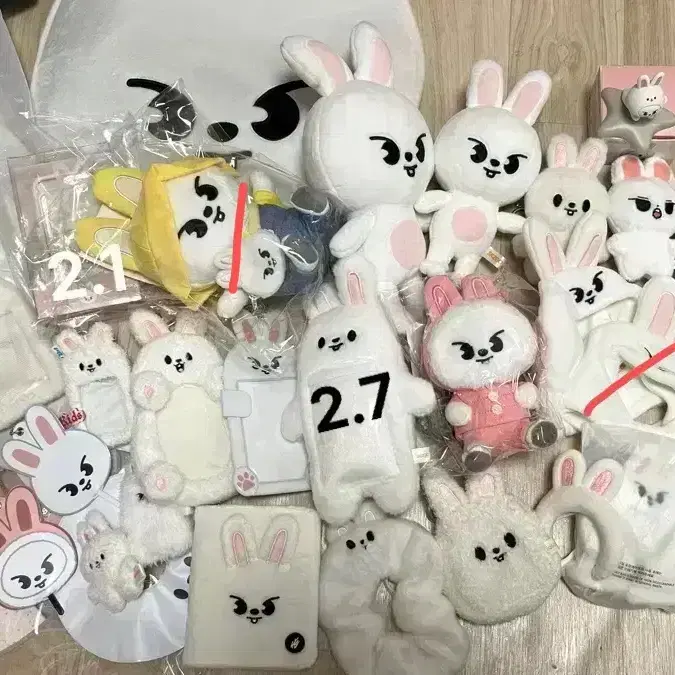 SKZ Lee Know Leebit official unofficial md goods poca