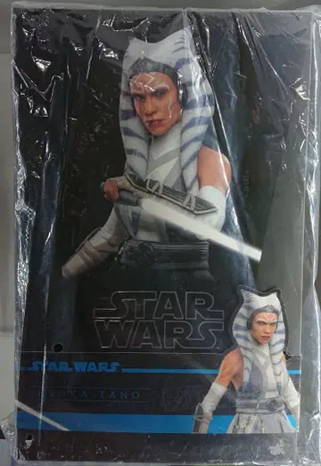핫토이즈 Hot Toys 스타 워즈 아소카 타노 STARWARS