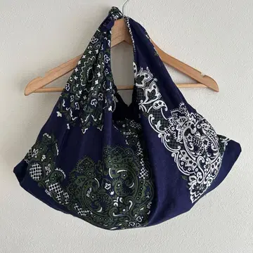 빔즈 보이 BEAMS BOY 불규칙 반다나 백