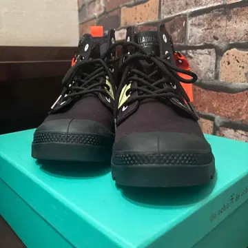 PALLADIUM 블랙 하이컷 스니커즈 24