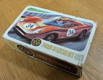 AIRFIX FORD 3 LITRE GT 1/32