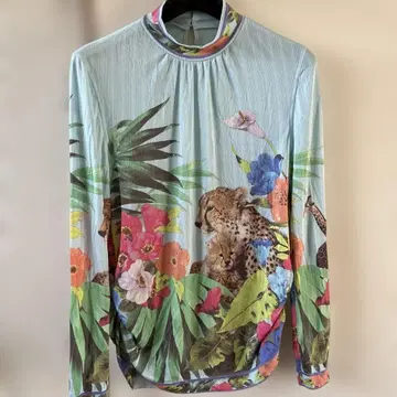 이타리야 동물과 꽃 프린트의 긴팔 상의