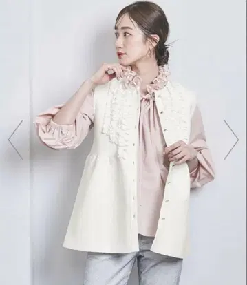 UNITED ARROWS 미니 프릴 니트 베스트