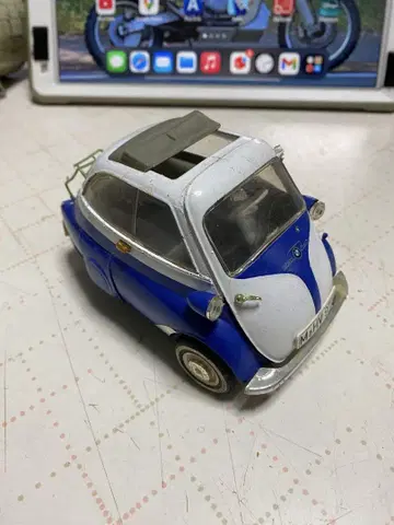 BMW 이세타 큰 미니카?