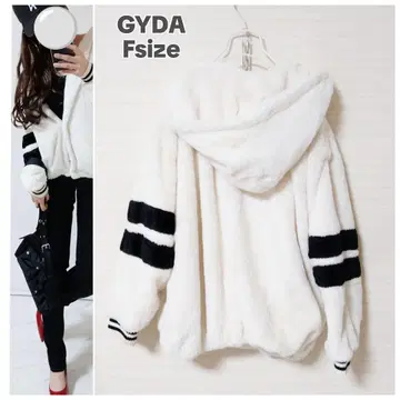GYDA 라인 후드 부착 아우터