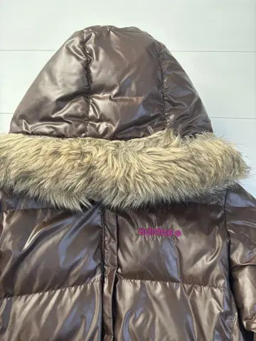 adidas 브라운 다운 자켓 후드 부착