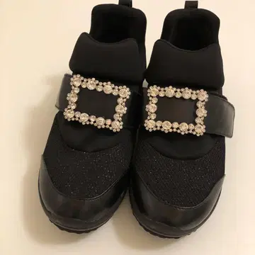 누디 워크 스니커즈 23.5cm
