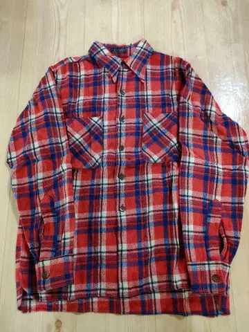 K.C. FLANNEL SPORTSWEAR 빨간색 체크 플란넬 셔츠