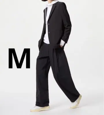 유니클로 울트라 스트레치 액티브 와이드 팬츠 긴 길이 M 블랙