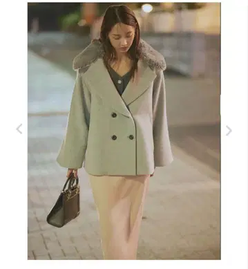 스나이델 퍼 칼라 미들 코트