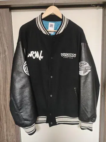 VISION STREET WEAR 바시티 자켓 XL 새상품급 블랙