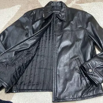 GUESS 소가죽 주름 블랙 가죽 자켓