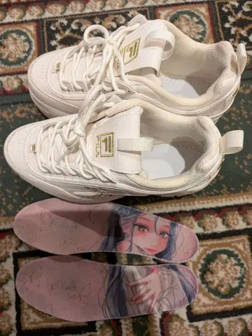 FILA 화이트 스니커즈 애니메이션 인솔 포함 카키마쿠 kakimaku