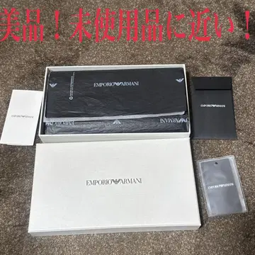 EMPORIO ARMANI 장지갑 새상품급! 부속품 있음!