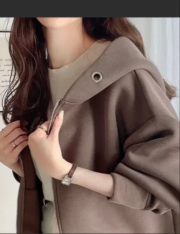 브라운 후드 부착 오버 사이즈 후드티