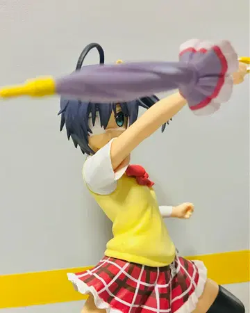 중2병이라도 사랑이 하고 싶어! 타카나시 릿카 여름옷ver. 피규어