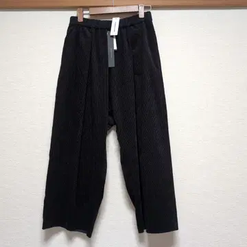 미사용 새상품 미즈이로 인드 코듀로이 와이드 카고 팬츠