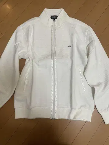 23구 SPORT 화이트 자켓