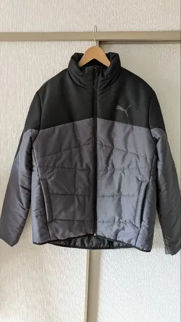 Puma 충전솜 다운 자켓 그레이/블랙