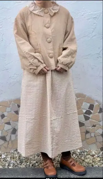에카 소포 프릴 카라 개더 원피스