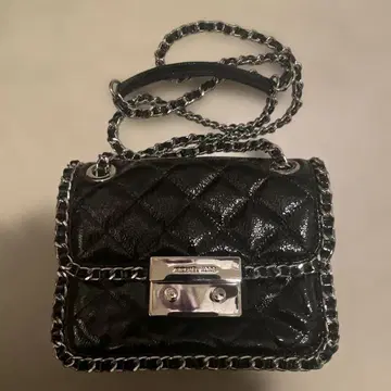 MICHAEL KORS 블랙 숄더백